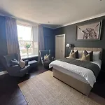 Fraser House