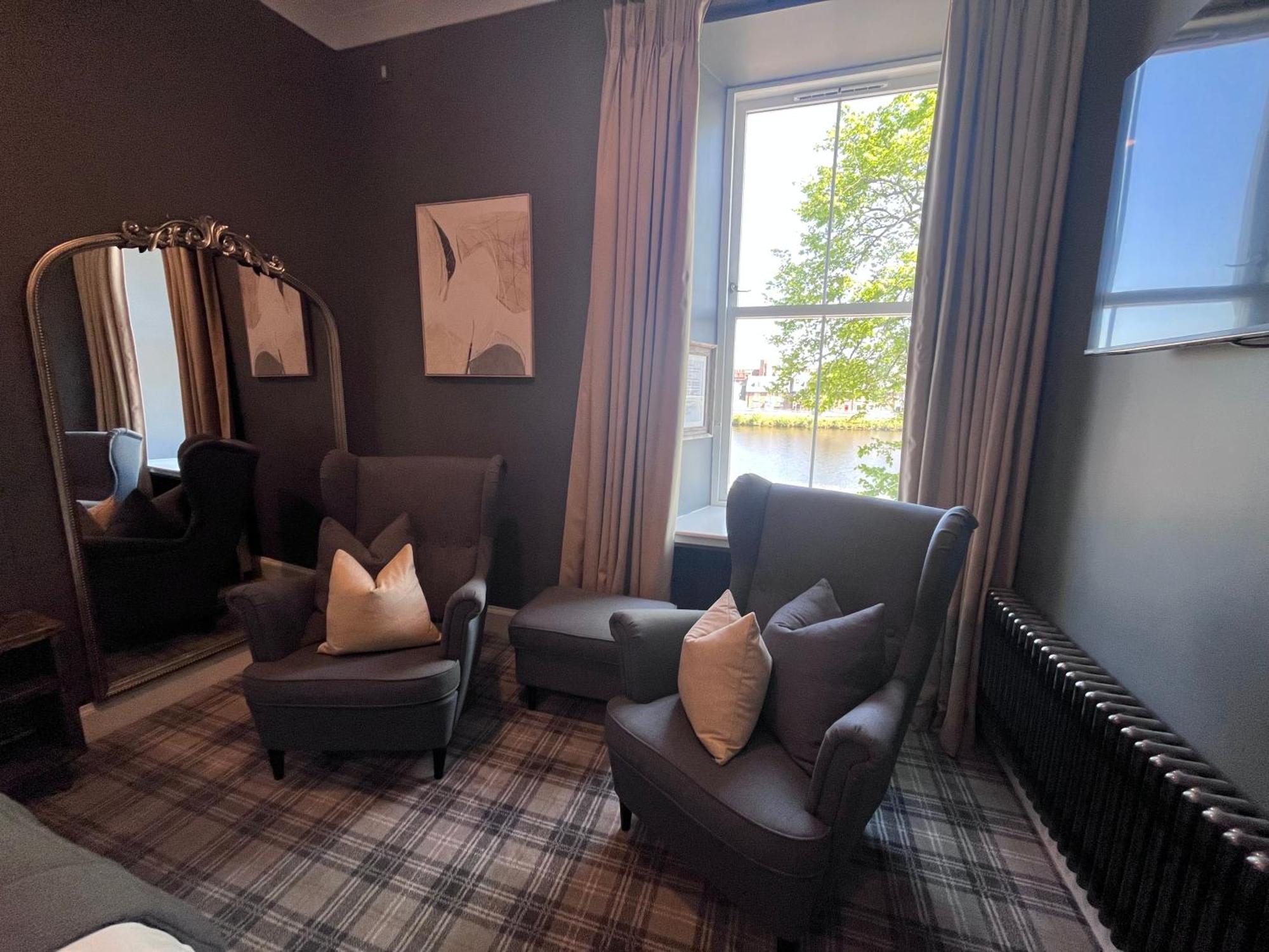 Couette-café Fraser House